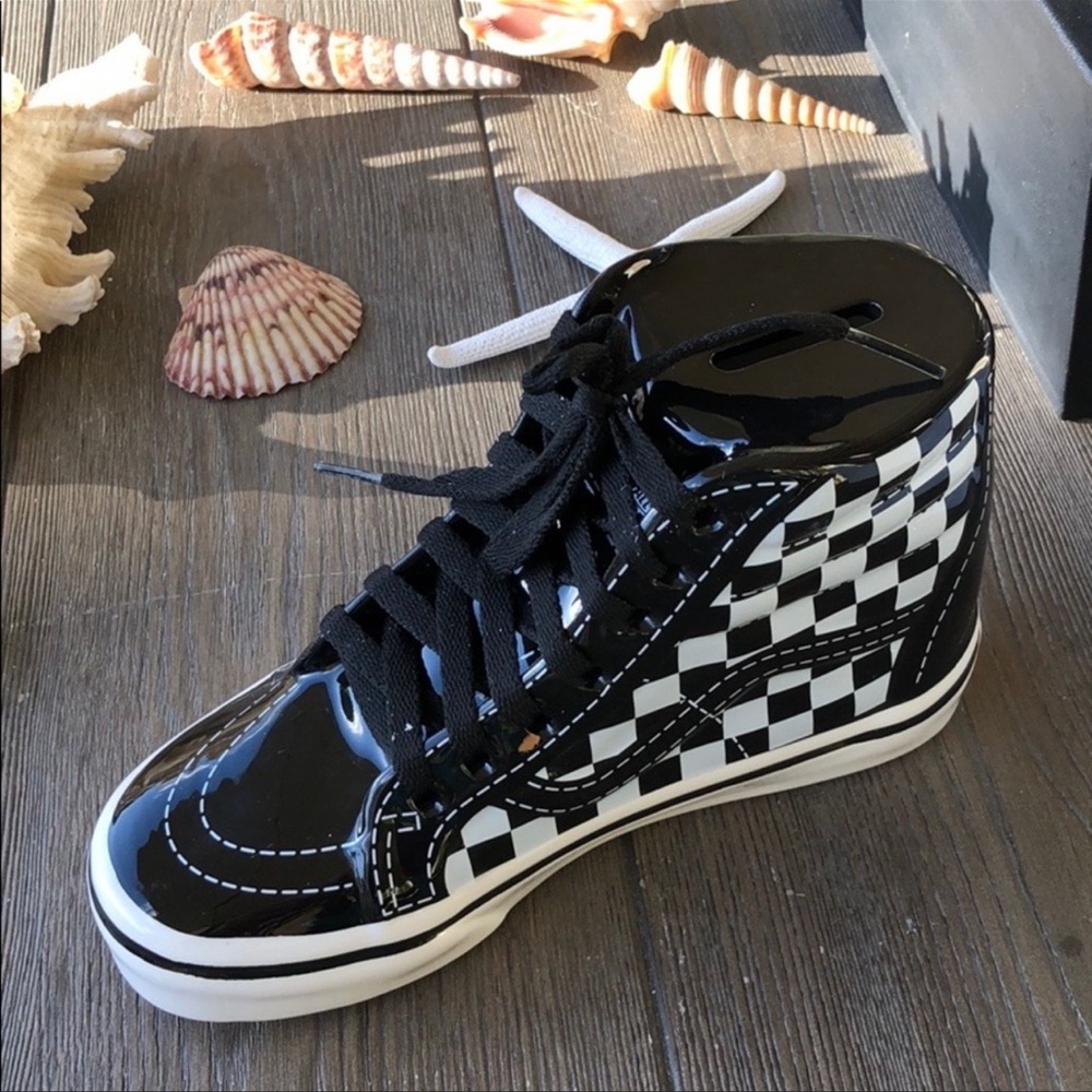 🔆VANS🔆PIGGIE BANK COLLECTIBLE - Picture 3 of 10